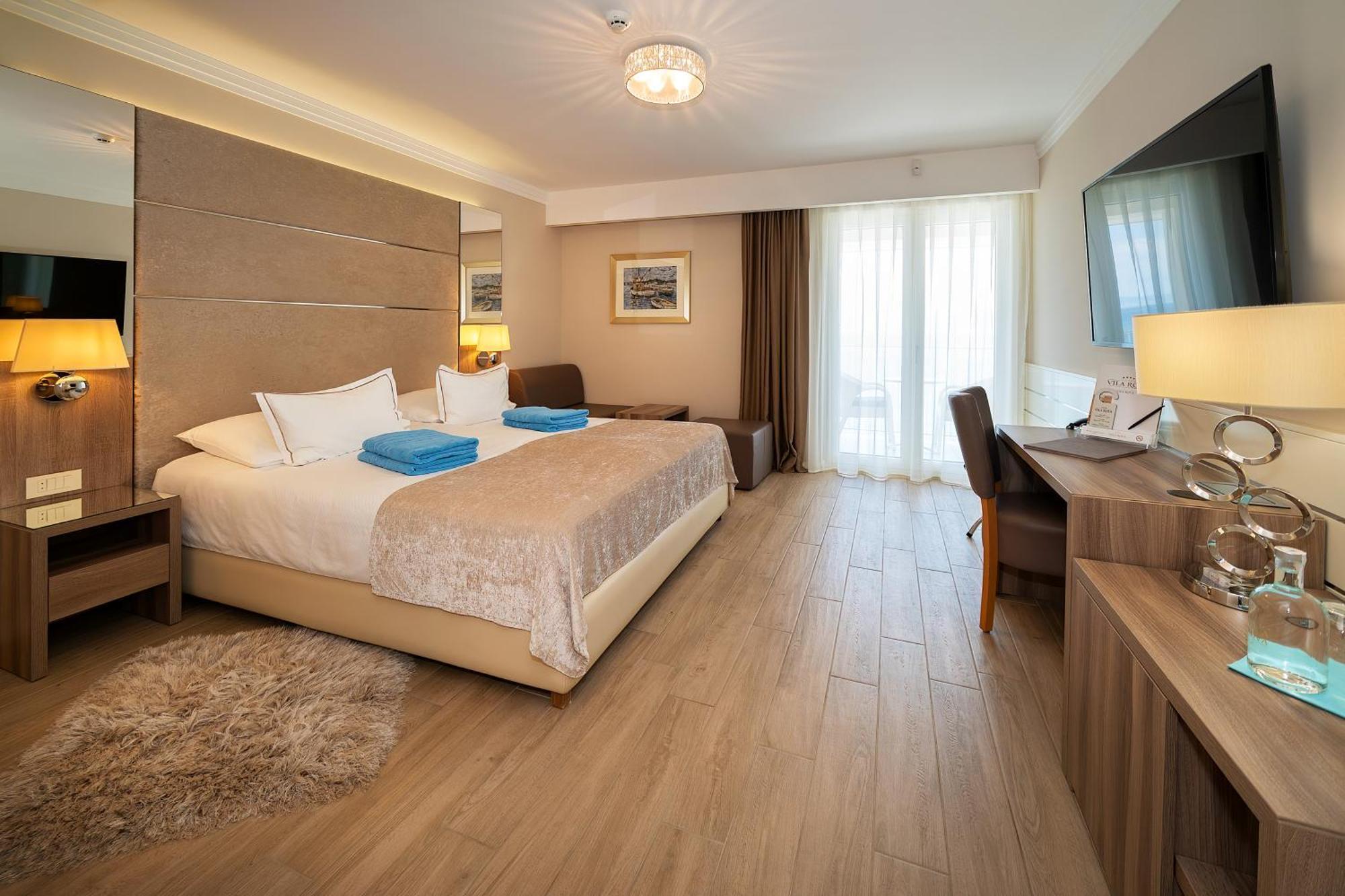 Hotel Vila Rova Malinska Ngoại thất bức ảnh